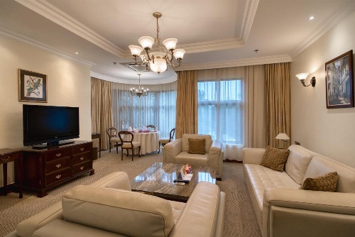 Kibo Palace Hotel image 1