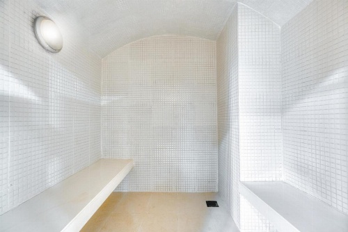 Kibo Palace Hotel image 25